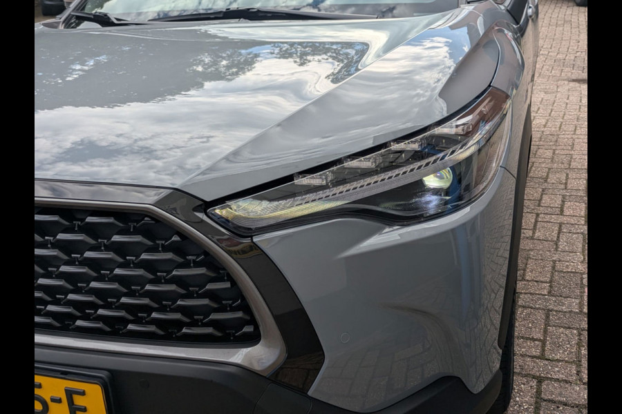 Toyota Corolla Cross Hybrid 200 Style|Panodak|Half-Leder|Adaptive-Cruise|Stoelverwarming|Blindspot|LED