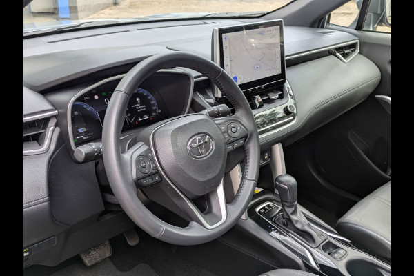 Toyota Corolla Cross Hybrid 200 Style|Panodak|Half-Leder|Adaptive-Cruise|Stoelverwarming|Blindspot|LED