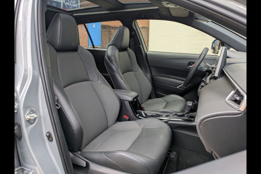 Toyota Corolla Cross Hybrid 200 Style|Panodak|Half-Leder|Adaptive-Cruise|Stoelverwarming|Blindspot|LED