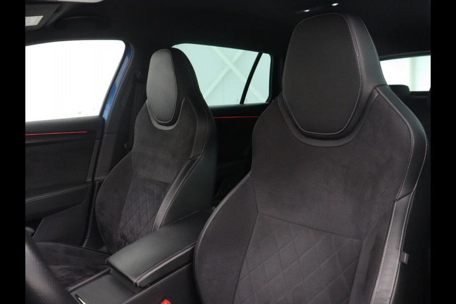 Škoda Superb Combi 1.5 TSI ACT Sportline Business | Leder/alcantara | Memory | Stoelverwarming | Virtueel dashboard | Park assist | Carplay | Navigatie | Climate control | Sfeerverlichting | Elektrische achterklep