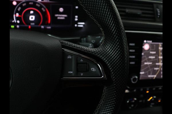 Škoda Superb Combi 1.5 TSI ACT Sportline Business | Leder/alcantara | Memory | Stoelverwarming | Virtueel dashboard | Park assist | Carplay | Navigatie | Climate control | Sfeerverlichting | Elektrische achterklep