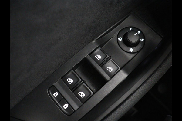 Škoda Superb Combi 1.5 TSI ACT Sportline Business | Leder/alcantara | Memory | Stoelverwarming | Virtueel dashboard | Park assist | Carplay | Navigatie | Climate control | Sfeerverlichting | Elektrische achterklep