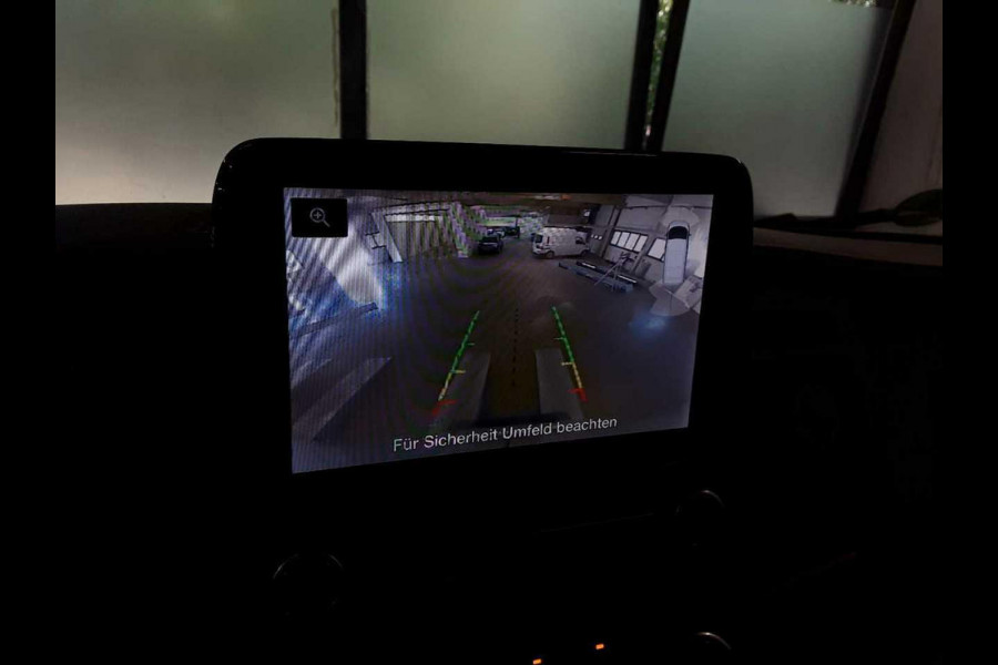 Ford Transit 350 2.0 TDCI L2H2 Trend Betimmerde Laadruimte | Verwarmde Voorruit | Cruise Control |