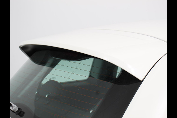 Fiat 500E Berline 42 kWh Automaat Climate control Cruise control Achteruitrijcamera Led Navigatie Apple Carplay/ Android Auto