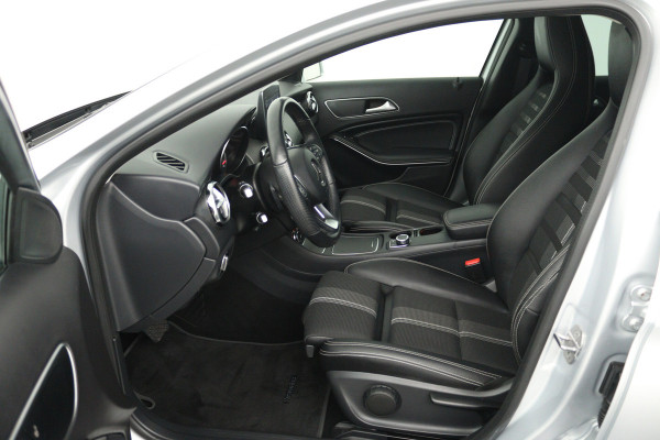 Mercedes-Benz GLA 180 Sport Edition (STOELVERWARMING, NAVIGATIE, LED, SPORTSTOELEN, GOED ONDERHOUDEN)