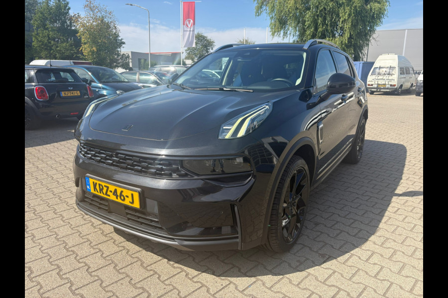 Lynk & Co 01 1.5 PHEV 261PK AUTOMAAT BLACK EDITION (RIJKLAARPRIJS/BOVAG)