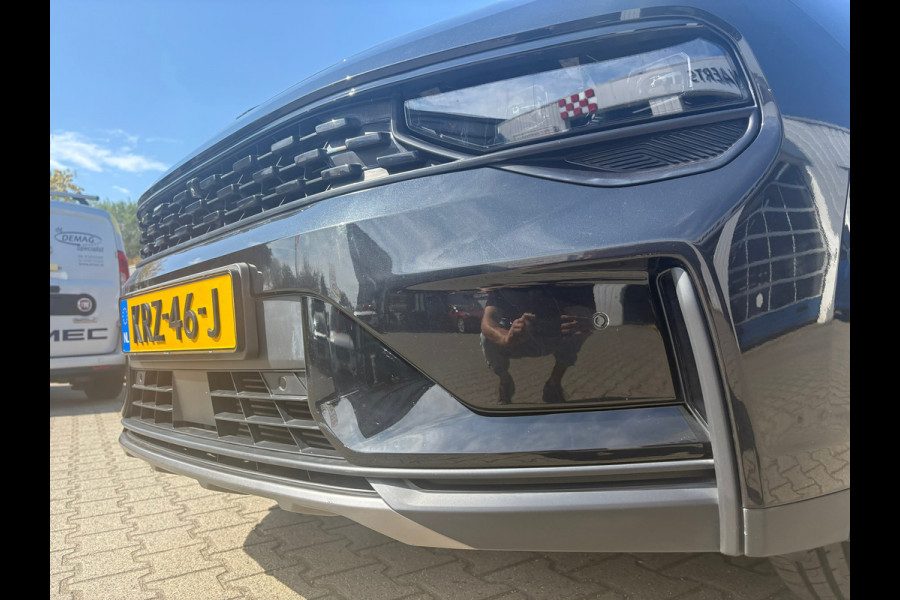 Lynk & Co 01 1.5 PHEV 261PK AUTOMAAT BLACK EDITION (RIJKLAARPRIJS/BOVAG)