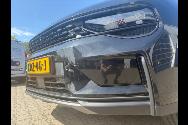 Lynk & Co 01 1.5 PHEV 261PK AUTOMAAT BLACK EDITION (RIJKLAARPRIJS/BOVAG)