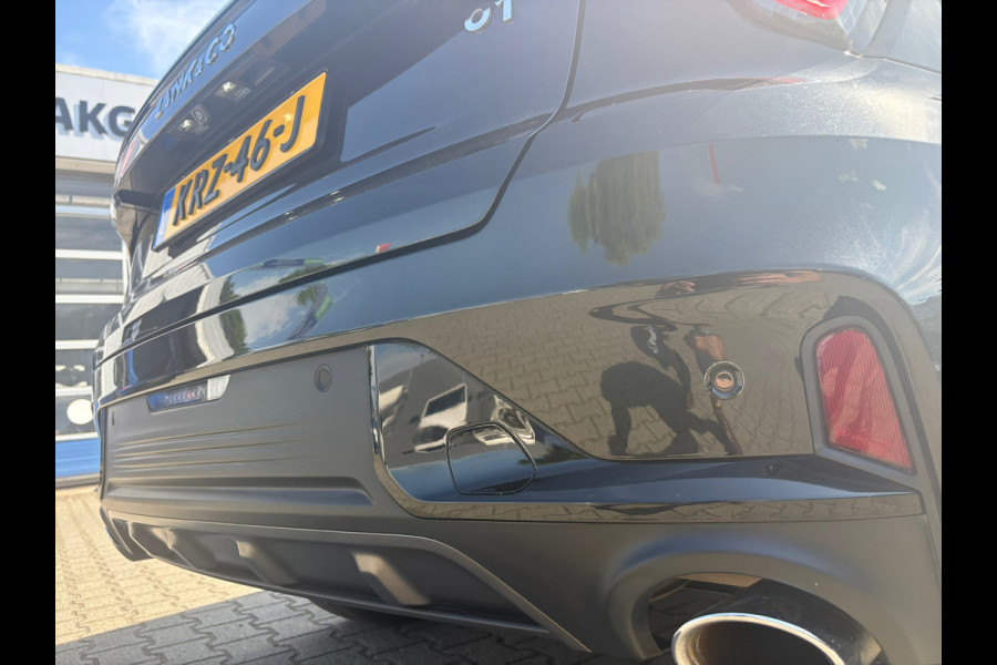 Lynk & Co 01 1.5 PHEV 261PK AUTOMAAT BLACK EDITION (RIJKLAARPRIJS/BOVAG)