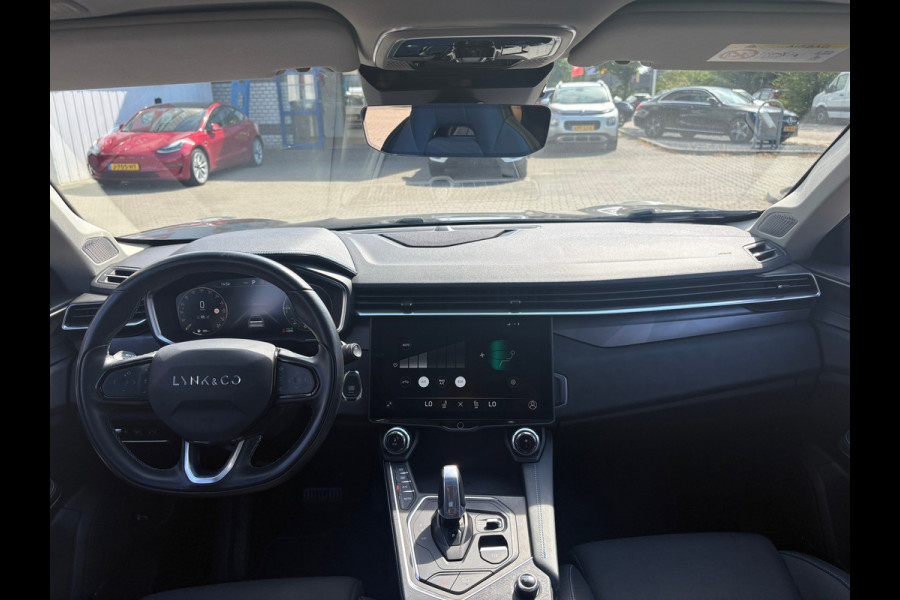 Lynk & Co 01 1.5 PHEV 261PK AUTOMAAT BLACK EDITION (RIJKLAARPRIJS/BOVAG)