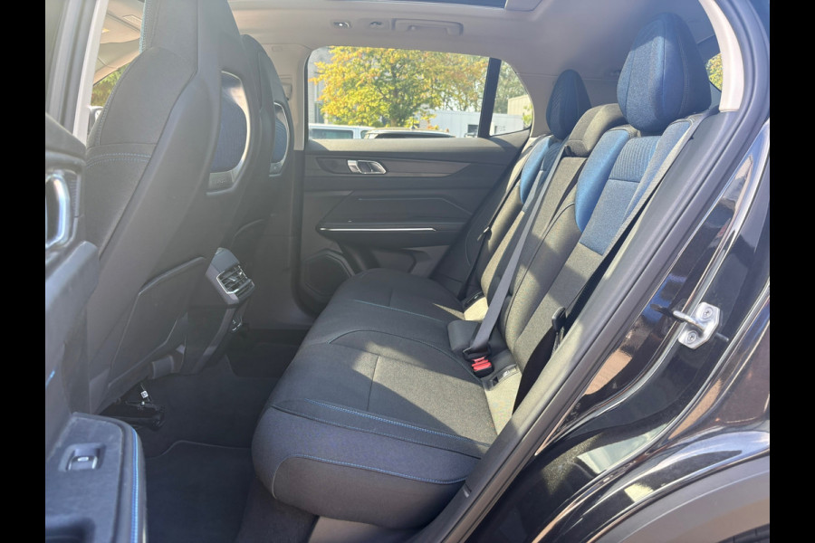 Lynk & Co 01 1.5 PHEV 261PK AUTOMAAT BLACK EDITION (RIJKLAARPRIJS/BOVAG)