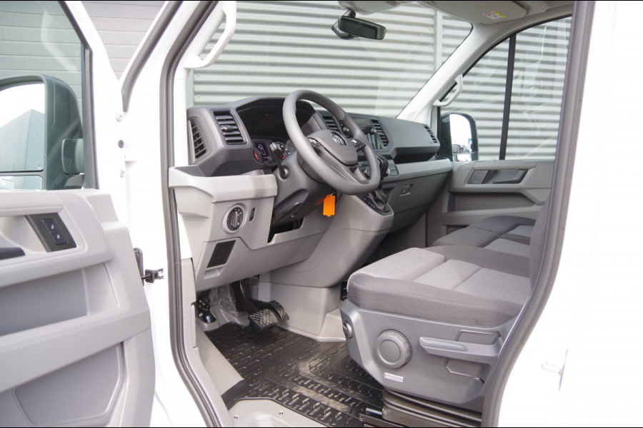 Volkswagen Crafter 50 2.0 TDI L4 DUBBELLUCHT, OPEN LAADBAK N1! 3.5T TREKHAAK, 165PK AUT. NIEUW! CARPLAY, CRUISE, AIRCO, DAB, OPENLAADBAK, PICKUP, P