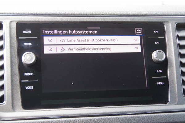Volkswagen Crafter 50 2.0 TDI L4 DUBBELLUCHT, OPEN LAADBAK N1! 3.5T TREKHAAK, 165PK AUT. NIEUW! CARPLAY, CRUISE, AIRCO, DAB, OPENLAADBAK, PICKUP, P