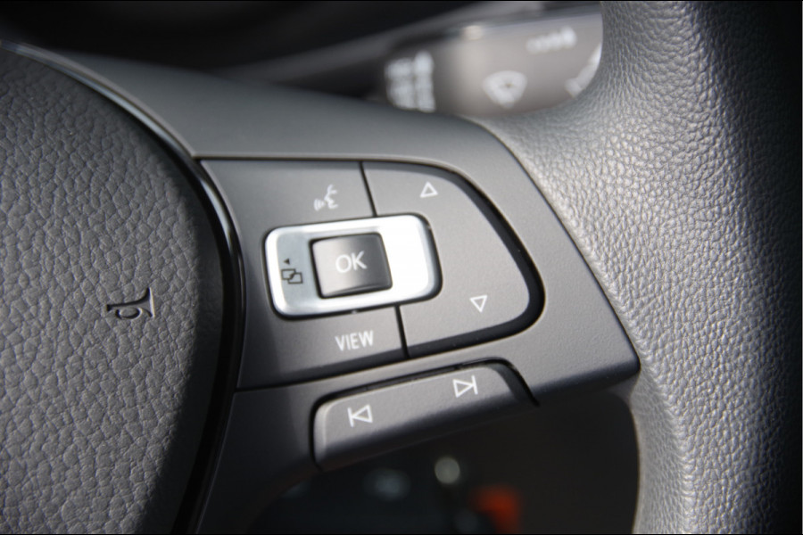 Volkswagen Crafter 50 2.0 TDI L4 DUBBELLUCHT, OPEN LAADBAK N1! 3.5T TREKHAAK, 165PK AUT. NIEUW! CARPLAY, CRUISE, AIRCO, DAB, OPENLAADBAK, PICKUP, P
