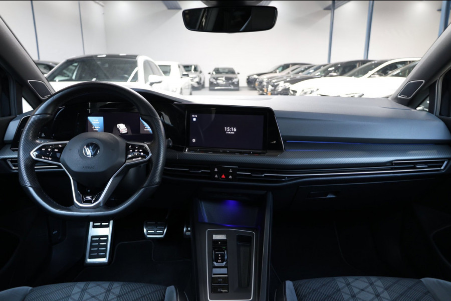 Volkswagen Golf 1.5 eTSI R-Line IQ+LED/VIRTUAL/SFEER/ALCANTARA+S.VERWARMING+MASSAGE/18" LMVCAM/ACC/ECC/12 MDN GARANTIE!