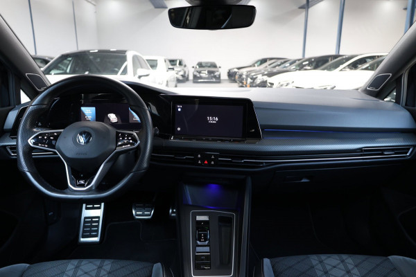 Volkswagen Golf 1.5 eTSI R-Line IQ+LED/VIRTUAL/SFEER/ALCANTARA+S.VERWARMING+MASSAGE/18" LMVCAM/ACC/ECC/12 MDN GARANTIE!