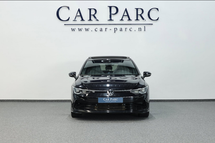 Volkswagen Golf 1.5 eTSI R-Line IQ+LED/VIRTUAL/SFEER/ALCANTARA+S.VERWARMING+MASSAGE/18" LMVCAM/ACC/ECC/12 MDN GARANTIE!
