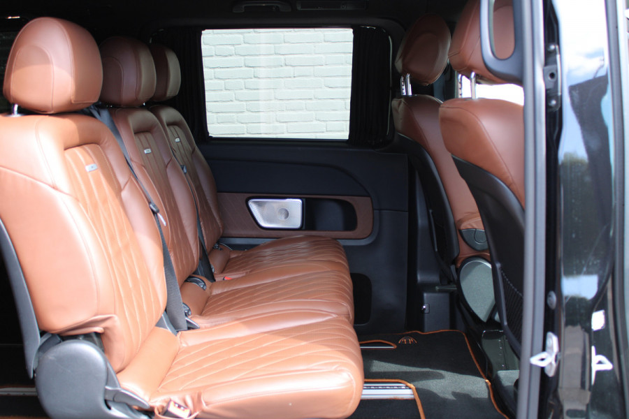 Mercedes-Benz V-Klasse 300d / XXL / AMG / 4-Matic / DC / Luchtvering / TV / Burmester / 360 Camera / Vol Opties / NIEUWSTAAT