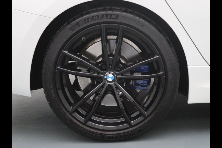 BMW 3-serie 375pk M340i xDrive Executive Apple Carplay/Android Auto | Climate