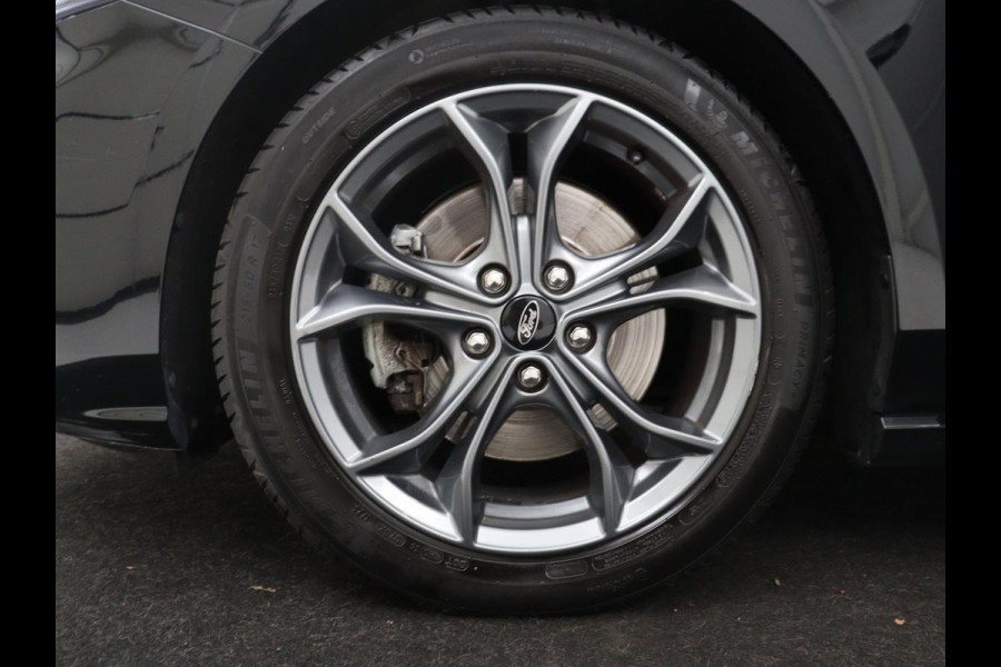 Ford Focus Wagon 1.5 EcoBoost ST Line Business | Bang & Olufsen | Cruise control | Navigatie | Bluetooth | Park assist | Climate control | Trekhaak