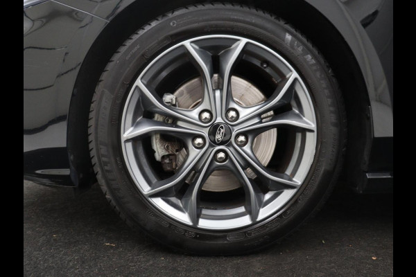 Ford Focus Wagon 1.5 EcoBoost ST Line Business | Bang & Olufsen | Cruise control | Navigatie | Bluetooth | Park assist | Climate control | Trekhaak