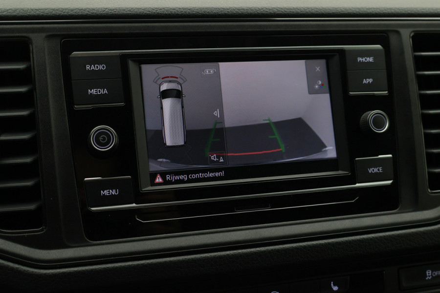 Volkswagen Crafter 35 2.0 TDI DSG L2H2 3-Zits, Camera, ACC, Apple Carplay, Airco, Luchtgeveerde Stoel, LED