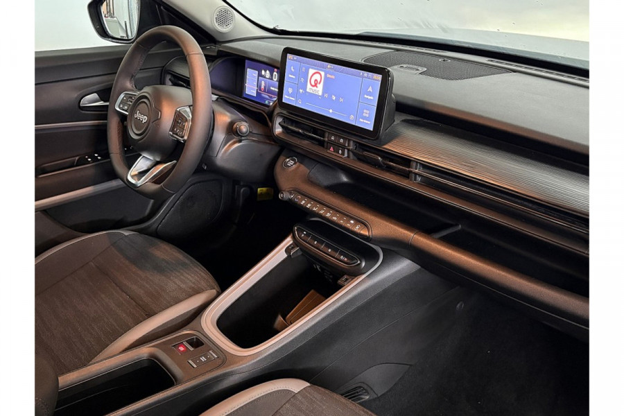 Jeep Avenger 1.2 e-Hybrid Longitude ADAPTIEVE CRUISE/NAVIGATIE/GROOT INSTRUMENTENPANEEL 10,25"
