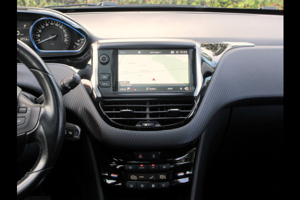 Peugeot 2008 1.2 PureTech Allure Automaat * Navi * Pano.dak *