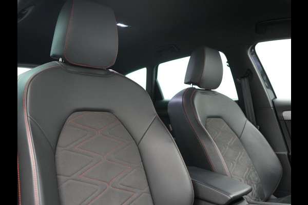 Seat Leon 1.4 TSI eHybrid FR PHEV 204pk Dealer O.H. | Adaptive Cruise | Camera | Alcantara Sportstoelen Memory & Verwarmd | Matrix LED | Adaptive Onderstel | Stuur Verwarmd | Sfeerverlichting | Apple Carplay | Navigatie | DAB | Plug In Hybrid |