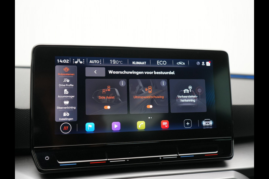 Seat Leon 1.4 TSI eHybrid FR PHEV 204pk Dealer O.H. | Adaptive Cruise | Camera | Alcantara Sportstoelen Memory & Verwarmd | Matrix LED | Adaptive Onderstel | Stuur Verwarmd | Sfeerverlichting | Apple Carplay | Navigatie | DAB | Plug In Hybrid |