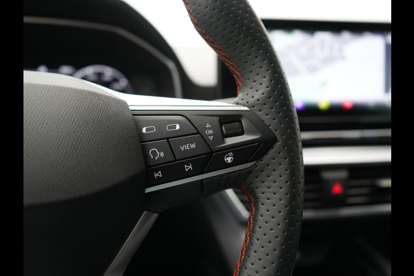 Seat Leon 1.4 TSI eHybrid FR PHEV 204pk Dealer O.H. | Adaptive Cruise | Camera | Alcantara Sportstoelen Memory & Verwarmd | Matrix LED | Adaptive Onderstel | Stuur Verwarmd | Sfeerverlichting | Apple Carplay | Navigatie | DAB | Plug In Hybrid |