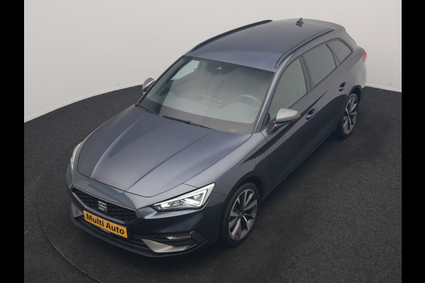 Seat Leon 1.4 TSI eHybrid FR PHEV 204pk Dealer O.H. | Adaptive Cruise | Camera | Alcantara Sportstoelen Memory & Verwarmd | Matrix LED | Adaptive Onderstel | Stuur Verwarmd | Sfeerverlichting | Apple Carplay | Navigatie | DAB | Plug In Hybrid |