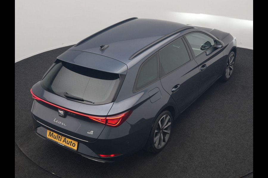 Seat Leon 1.4 TSI eHybrid FR PHEV 204pk Dealer O.H. | Adaptive Cruise | Camera | Alcantara Sportstoelen Memory & Verwarmd | Matrix LED | Adaptive Onderstel | Stuur Verwarmd | Sfeerverlichting | Apple Carplay | Navigatie | DAB | Plug In Hybrid |