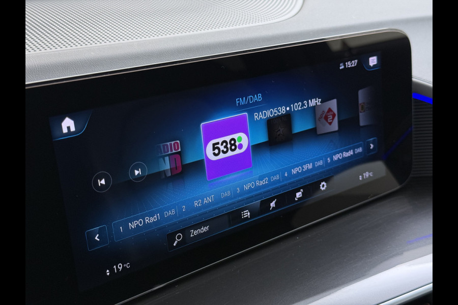 Mercedes-Benz EQC 400 4MATIC 80kWh SOH 92% Burmester®-Audio Adap.Cruise Leder Panoramadak 360°Camera Head-Up Display Elek.Stoelen+Memory Business  Rijassistentiepakket Premium Plus Package Elek.Achterklep Lmv Privacy Glas Led DAB Dealeronderhouden 1e Eigenaar