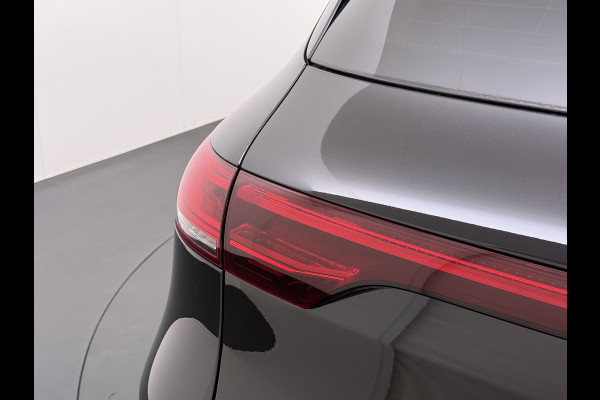 Mercedes-Benz EQC 400 4MATIC 80kWh SOH 92% Burmester®-Audio Adap.Cruise Leder Panoramadak 360°Camera Head-Up Display Elek.Stoelen+Memory Business  Rijassistentiepakket Premium Plus Package Elek.Achterklep Lmv Privacy Glas Led DAB Dealeronderhouden 1e Eigenaar