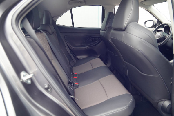 Toyota Yaris Cross 1.5 Hybrid Executive / 10dkm NAP / Head-Up / Navigatie / Camera / Stoelverw.