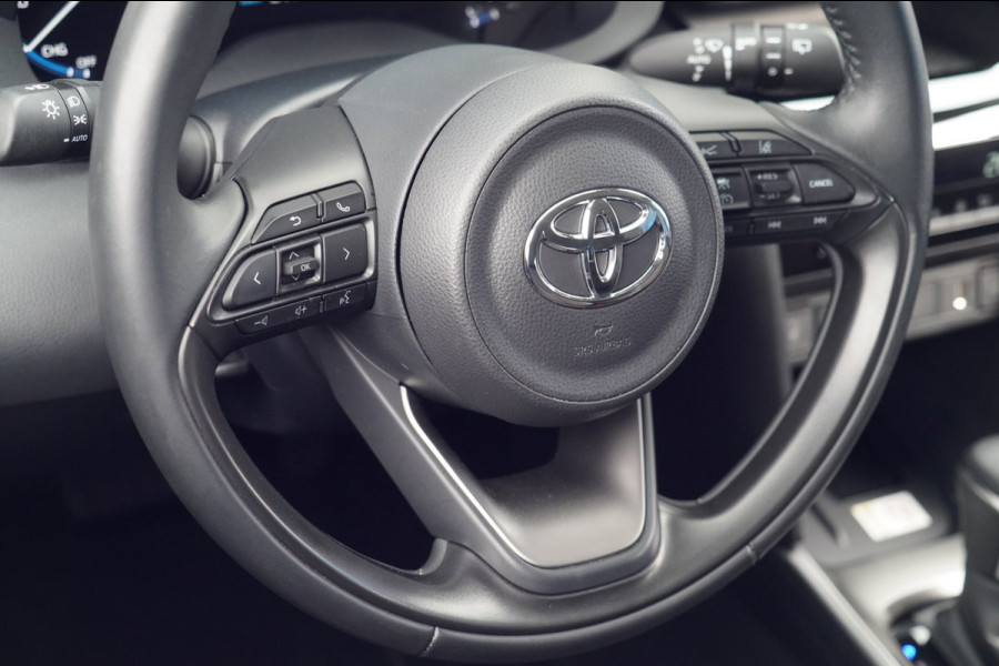 Toyota Yaris Cross 1.5 Hybrid Executive / 10dkm NAP / Head-Up / Navigatie / Camera / Stoelverw.
