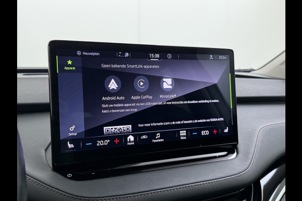 Škoda ENYAQ iV 80 204PK Leder Trekhaak Adap.Cruise Stoel+Stuurverwarming Camera 3-Zone Ecc Elek.Achterklep Keyless Apple Carplay Android Auto N Comfort plus-pakket  Assistentie Pakket Climate-pakket P-Assist Lmv Led Isofix Privacy Glas 1.000KG Trekgewicht 1e Eigenaar Origineel Nederlandse Auto