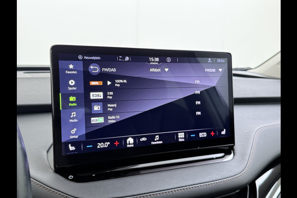 Škoda ENYAQ iV 80 204PK Leder Trekhaak Adap.Cruise Stoel+Stuurverwarming Camera 3-Zone Ecc Elek.Achterklep Keyless Apple Carplay Android Auto N Comfort plus-pakket  Assistentie Pakket Climate-pakket P-Assist Lmv Led Isofix Privacy Glas 1.000KG Trekgewicht 1e Eigenaar Origineel Nederlandse Auto