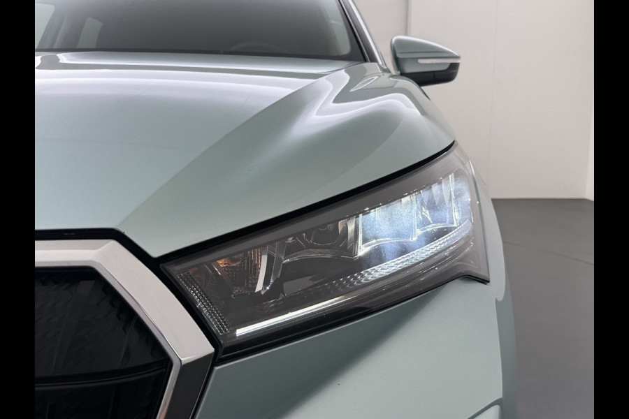 Škoda ENYAQ iV 80 204PK Leder Trekhaak Adap.Cruise Stoel+Stuurverwarming Camera 3-Zone Ecc Elek.Achterklep Keyless Apple Carplay Android Auto N Comfort plus-pakket  Assistentie Pakket Climate-pakket P-Assist Lmv Led Isofix Privacy Glas 1.000KG Trekgewicht 1e Eigenaar Origineel Nederlandse Auto