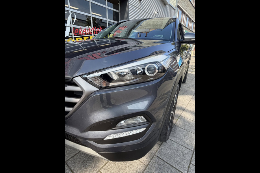 Hyundai Tucson 1.6 T-GDi Premium 177PK - Navigatie I Leer I Airco I 19 inch Sport velgen I LED I PDC & Camera I Dealer onderhouden