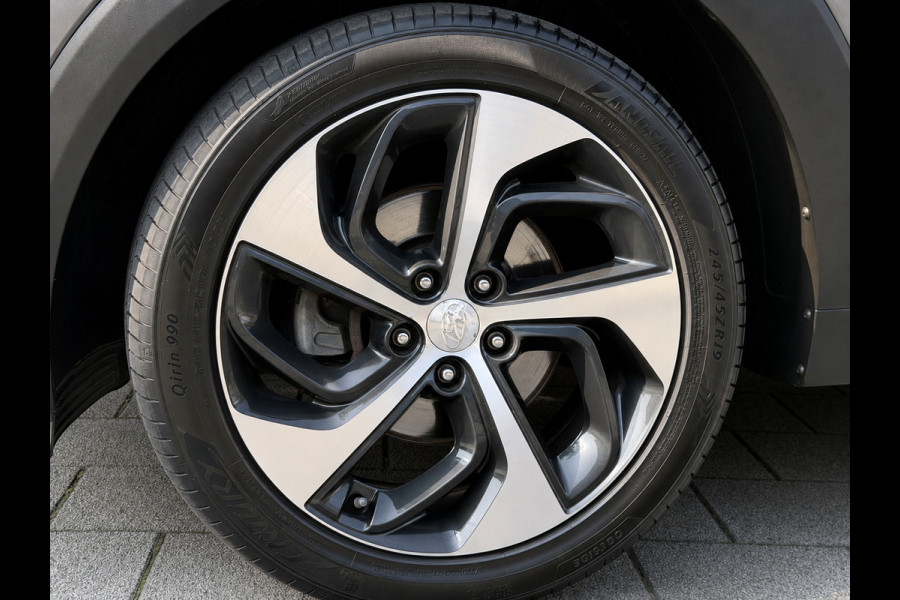 Hyundai Tucson 1.6 T-GDi Premium 177PK - Navigatie I Leer I Airco I 19 inch Sport velgen I LED I PDC & Camera I Dealer onderhouden