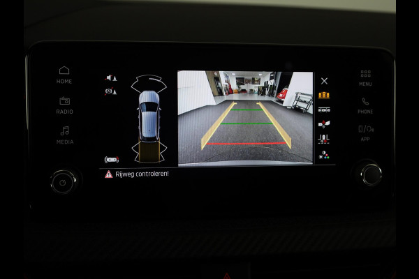 Škoda SCALA 1.0 TSI 115pk DSG-7 Monte Carlo | 18 inch | Adaptive Cruise Control | Panoramadak |