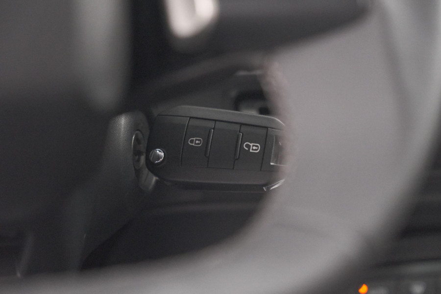 Citroën ë-C3 Max 113pk 44 kWh 96,1% SOH | 11 KW Lader | Camera | Apple Carplay | Parkeersensoren