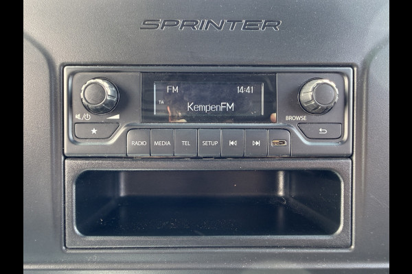 Mercedes-Benz eSprinter 312 55kWh L2H2 Elektrisch 145km WLTP 80kw Snelladen Climate Control Camera