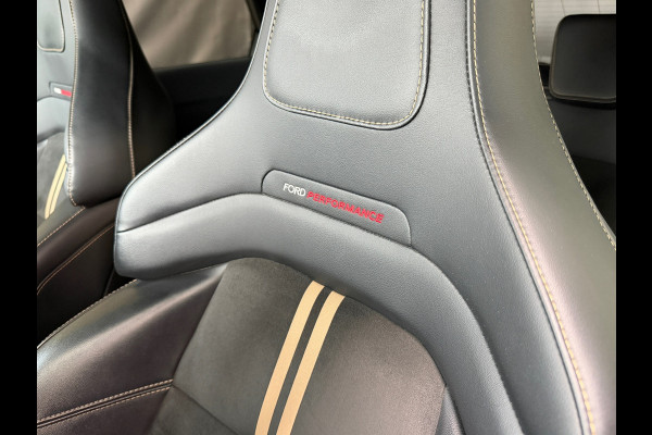 Ford Puma 1.5 EcoBoost ST-X Gold Edition Limited 668/999 | Alcantara | Kuipstoelen | B&O | Full Option | 1e eigenaar | Uniek