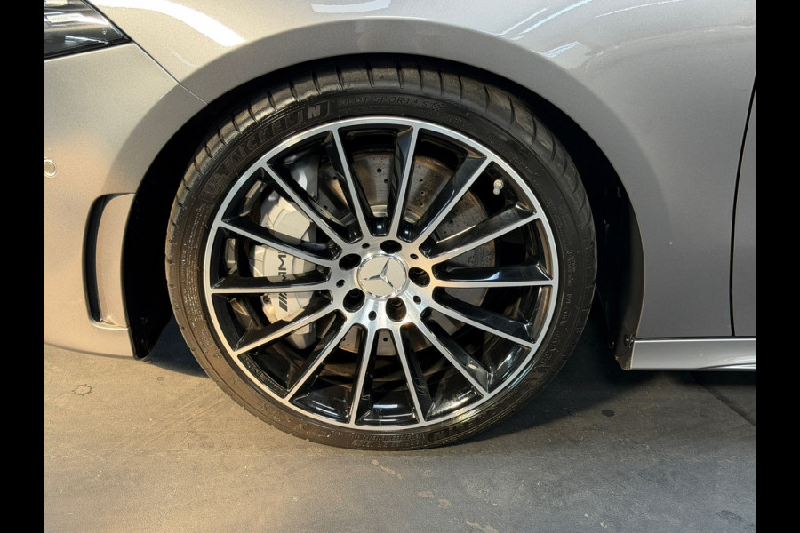 Mercedes-Benz A-Klasse AMG 35 4MATIC Premium Plus | Pano | Sfeer | Burmester | Camera | ACC | Nieuwstaat | Dealeronderhouden