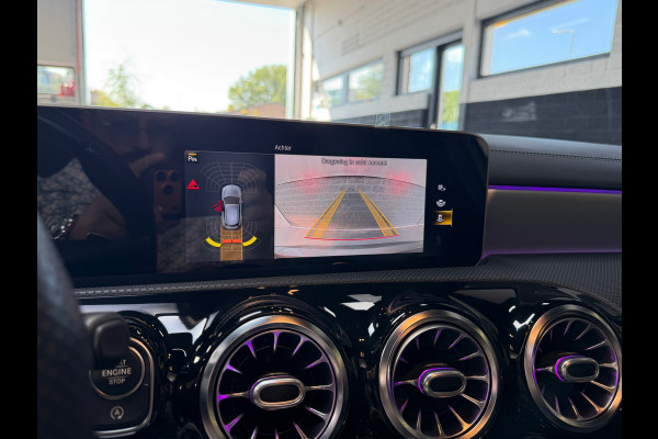 Mercedes-Benz A-Klasse AMG 35 4MATIC Premium Plus | Pano | Sfeer | Burmester | Camera | ACC | Nieuwstaat | Dealeronderhouden