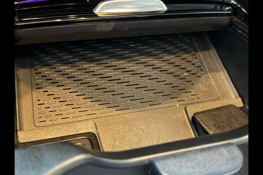 Mercedes-Benz A-Klasse AMG 35 4MATIC Premium Plus | Pano | Sfeer | Burmester | Camera | ACC | Nieuwstaat | Dealeronderhouden
