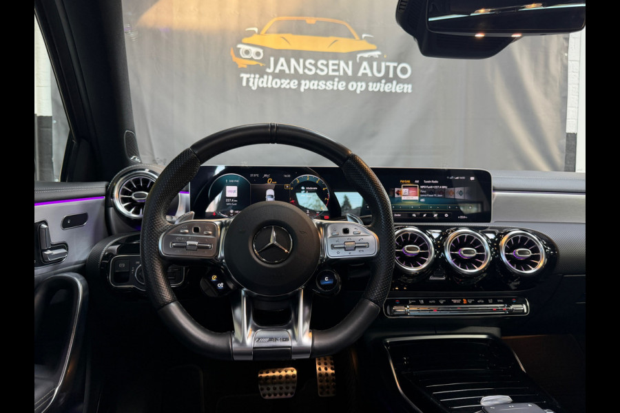 Mercedes-Benz A-Klasse AMG 35 4MATIC Premium Plus | Pano | Sfeer | Burmester | Camera | ACC | Nieuwstaat | Dealeronderhouden